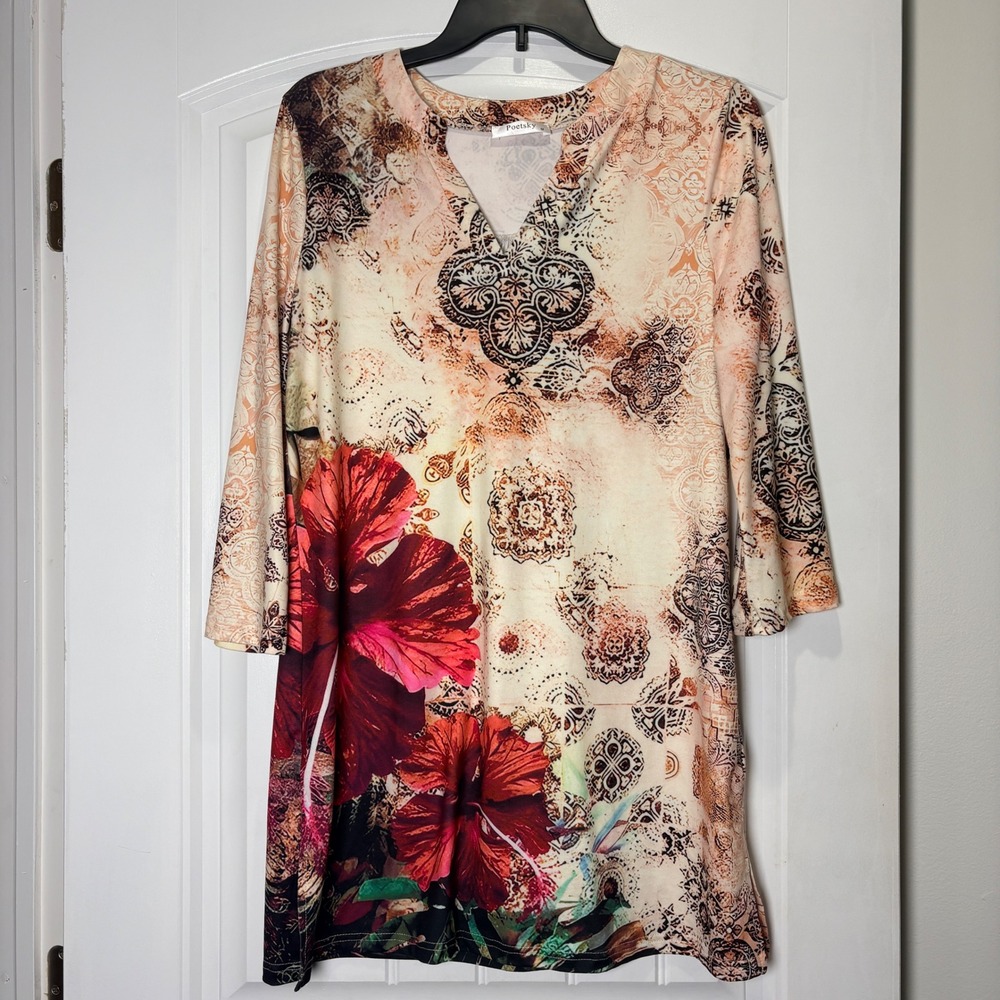 Poetsky Tunic Top Women M Multicolor Hibiscus Floral Mandala V-Neck 3/4 Sleeve